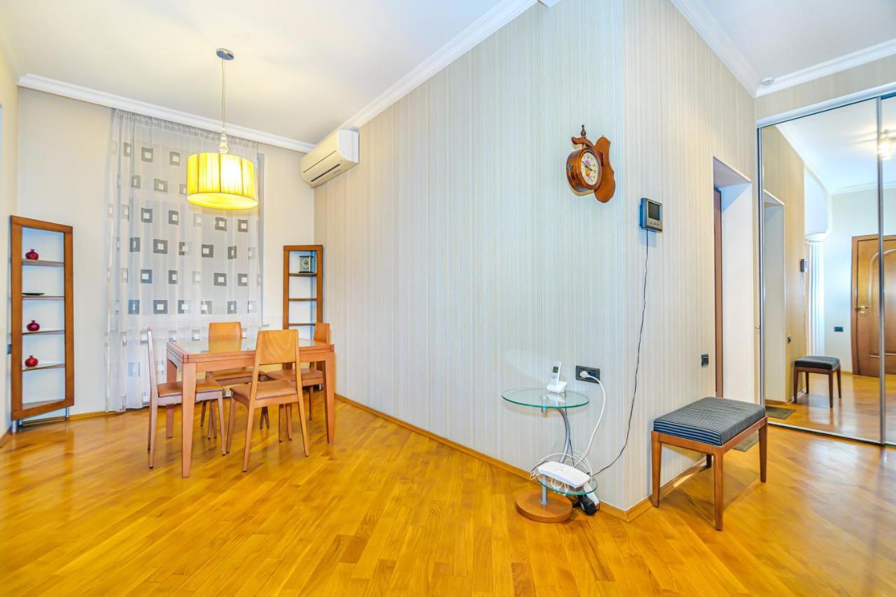 바쿠 Vip Apartamen Nizami Street 아파트 외부 사진